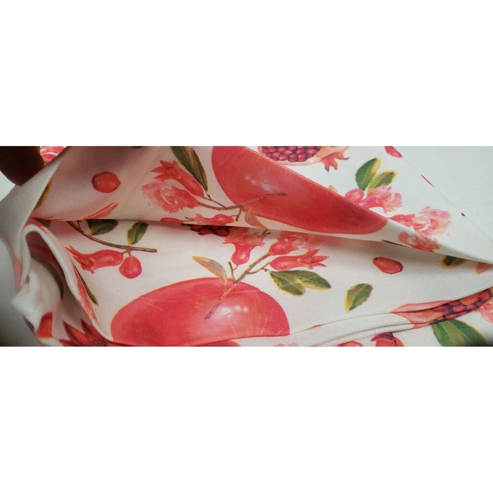 1 Printed Fabric Tablecloth,60